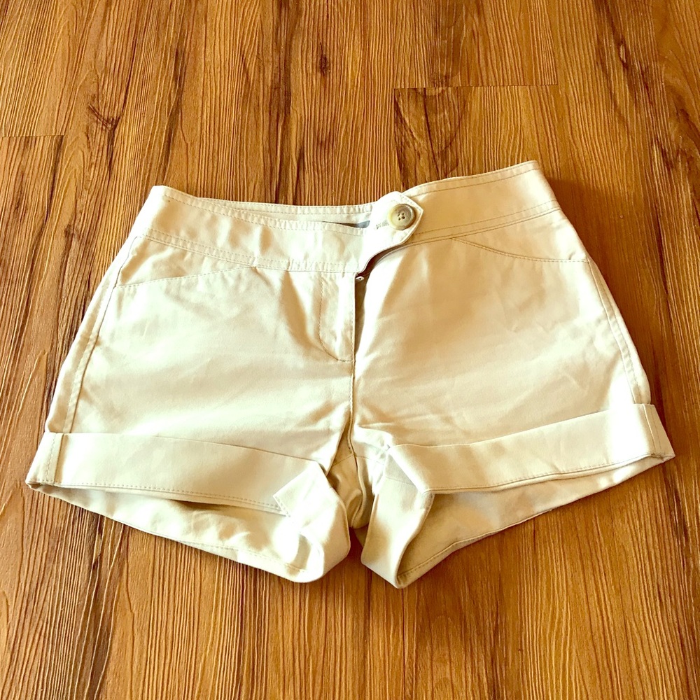 Ann Taylor Signature Fit Shorts